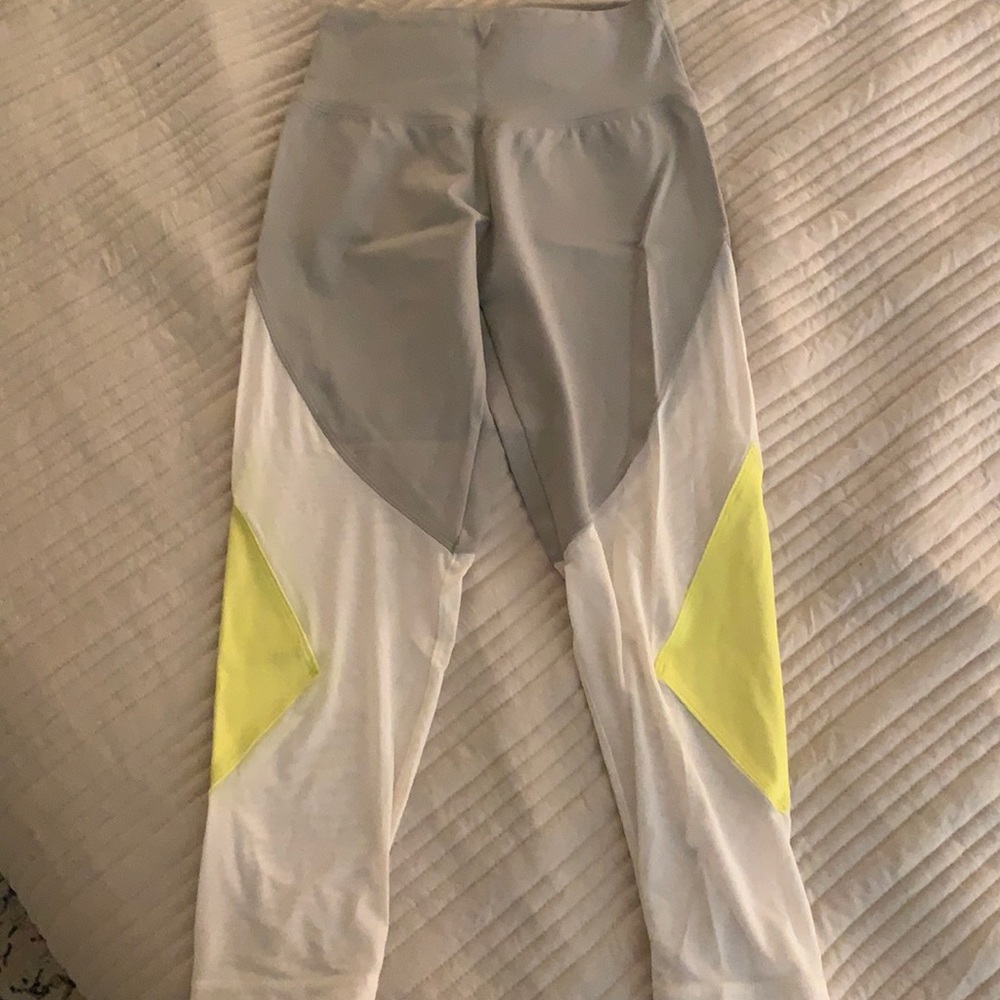 Stylish leggings